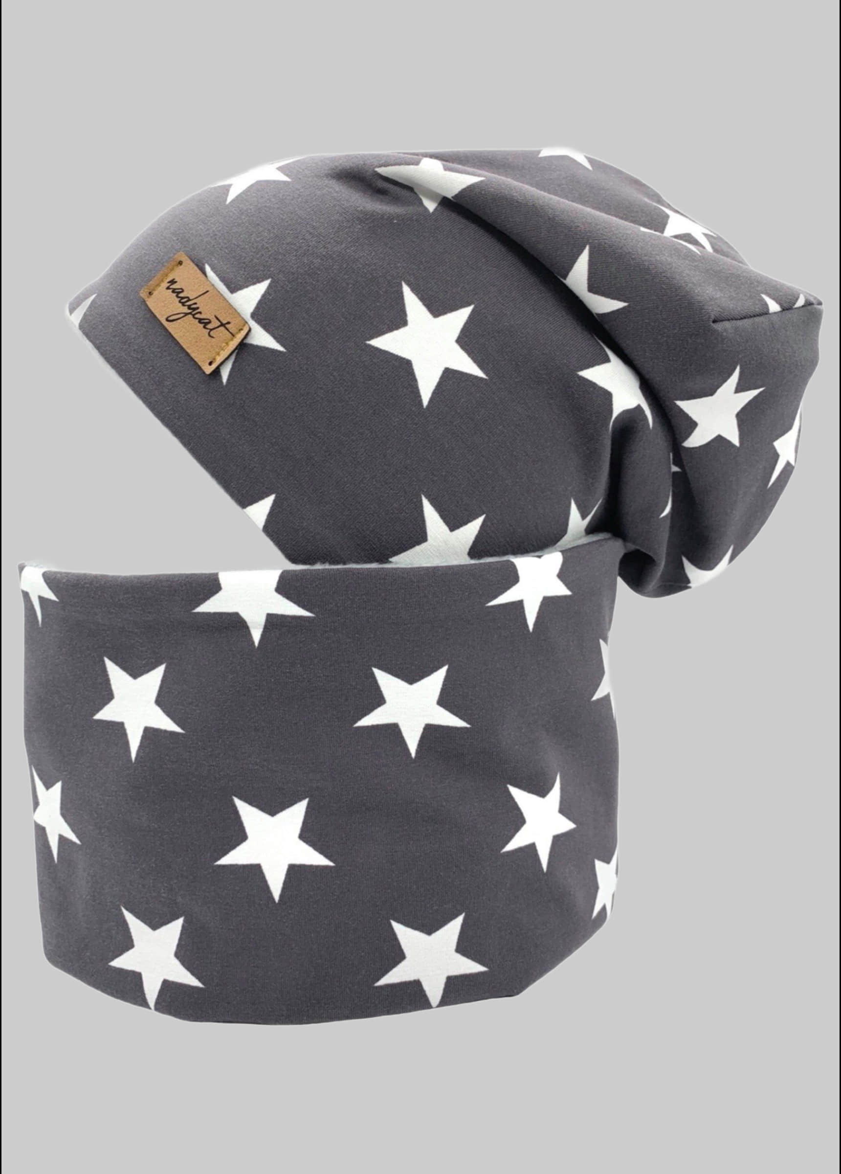 nad ycat Beanie GREY & WHITE STARS (2-St., Beanie mit passen dem Loop) handgefertigt aus der Lausitz nadycat Mädchenmode