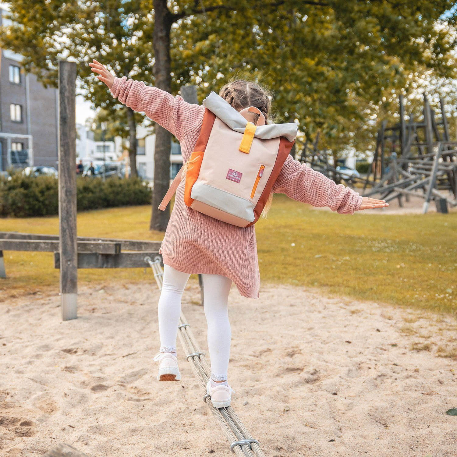 Johnny Urban Junior Aaron: Sustainable Kids Backpack - Ages 3+ | Recycled & Water-Resistant rot Johnny Urban Spielzeug