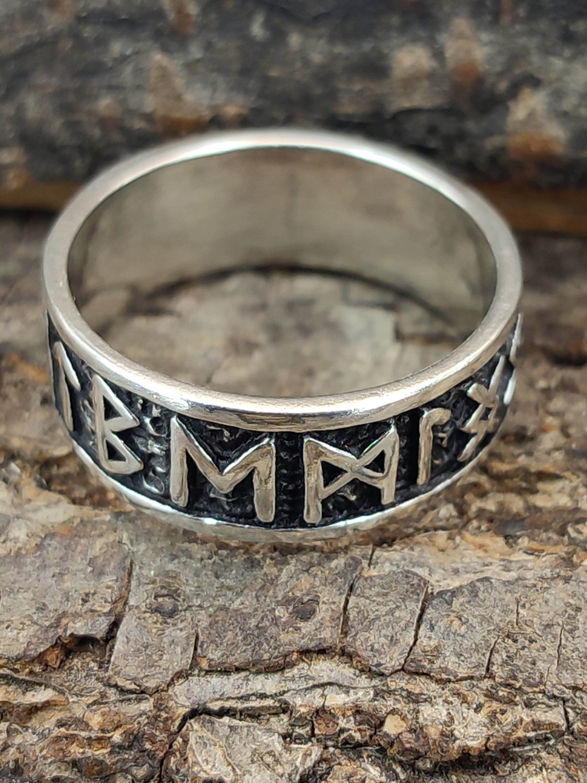 myToys Kiss of Leather Kiss of Leather Silver Rune Ring - Elder Futhark Viking Band - 925 Sterling